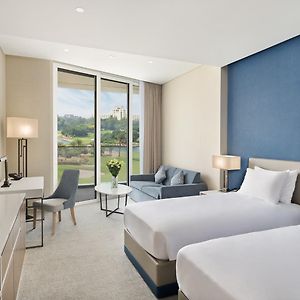 Premium Resort Course View Twin Bed